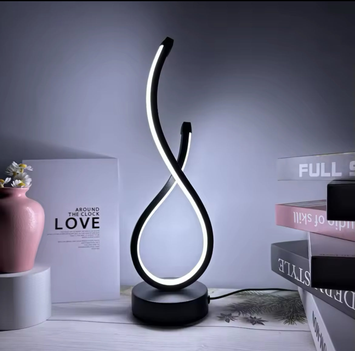 Xo Vera Lamp